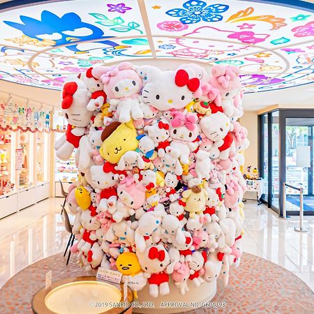 Hotel Okinawa With Sanrio Characters Наха Екстериор снимка